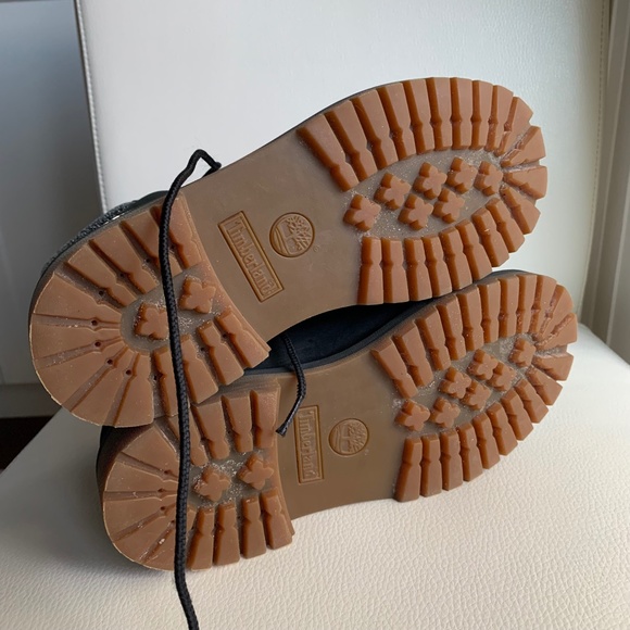 TIMBERLAND NBA x 6 Inch Premium 'Toronto Raptors - Picture 8 of 12